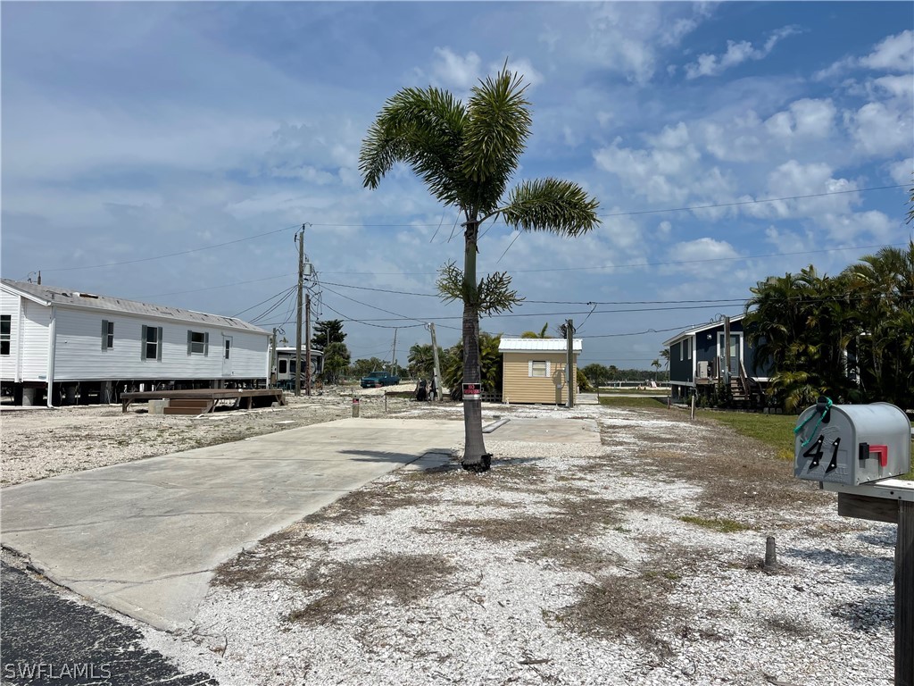 41 Helen Lane Fort Myers Beach FL 33931 224031029 image12