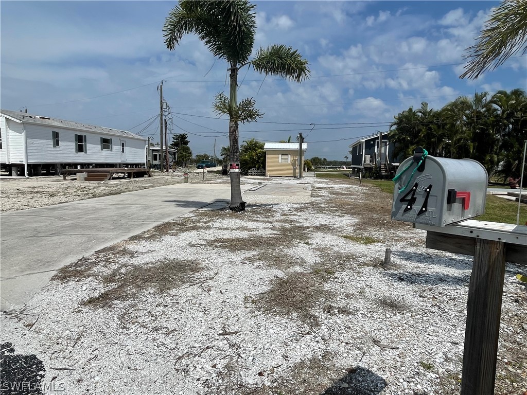 41 Helen Lane Fort Myers Beach FL 33931 224031029 image9