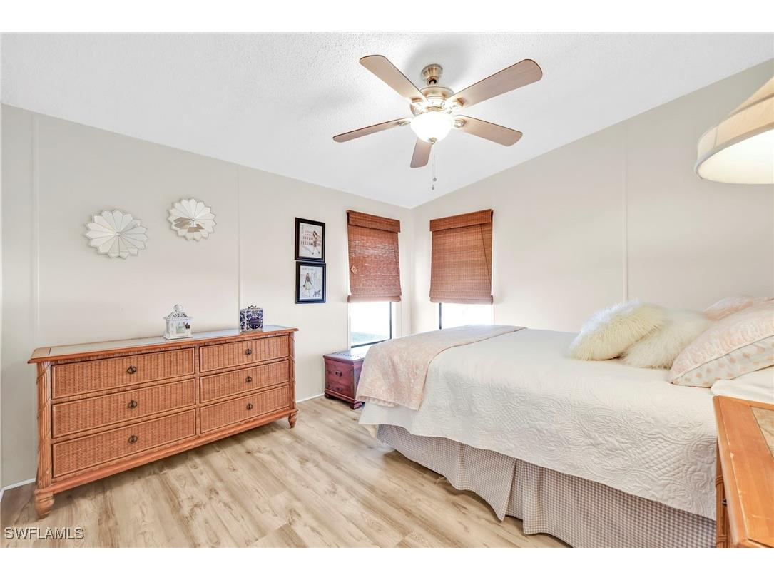 41 Oceans Boulevard #41 Naples FL 34104 225029450 image13