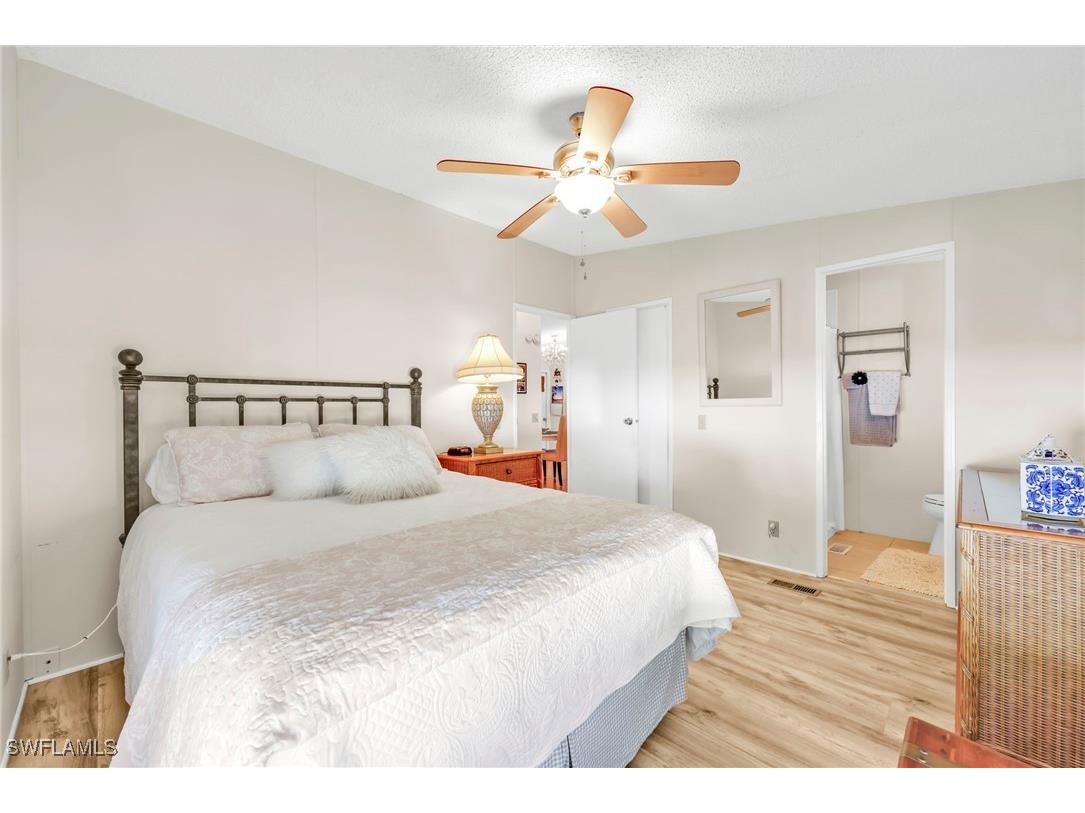 41 Oceans Boulevard #41 Naples FL 34104 225029450 image15