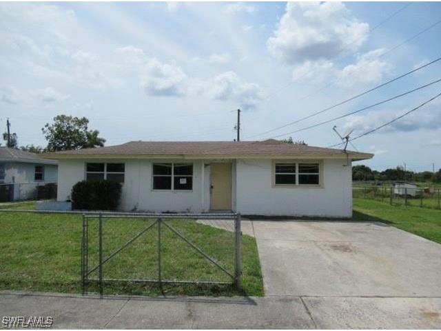 41 Roanoke Drive Fort Myers FL 33905 225008735 image1