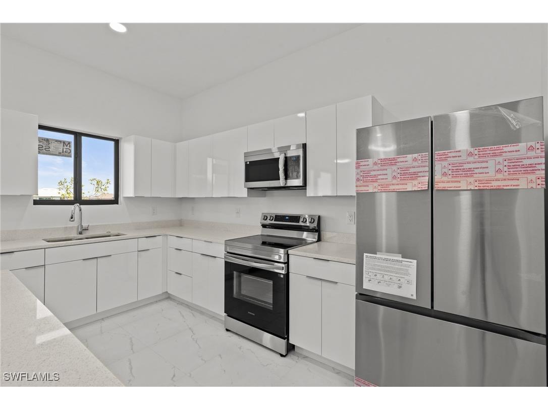 4105 NW 38th Terrace Cape Coral FL 33993 225029840 image8