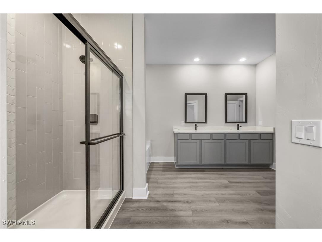 4113 SW 8th Court Cape Coral FL 33914 225000487 image9