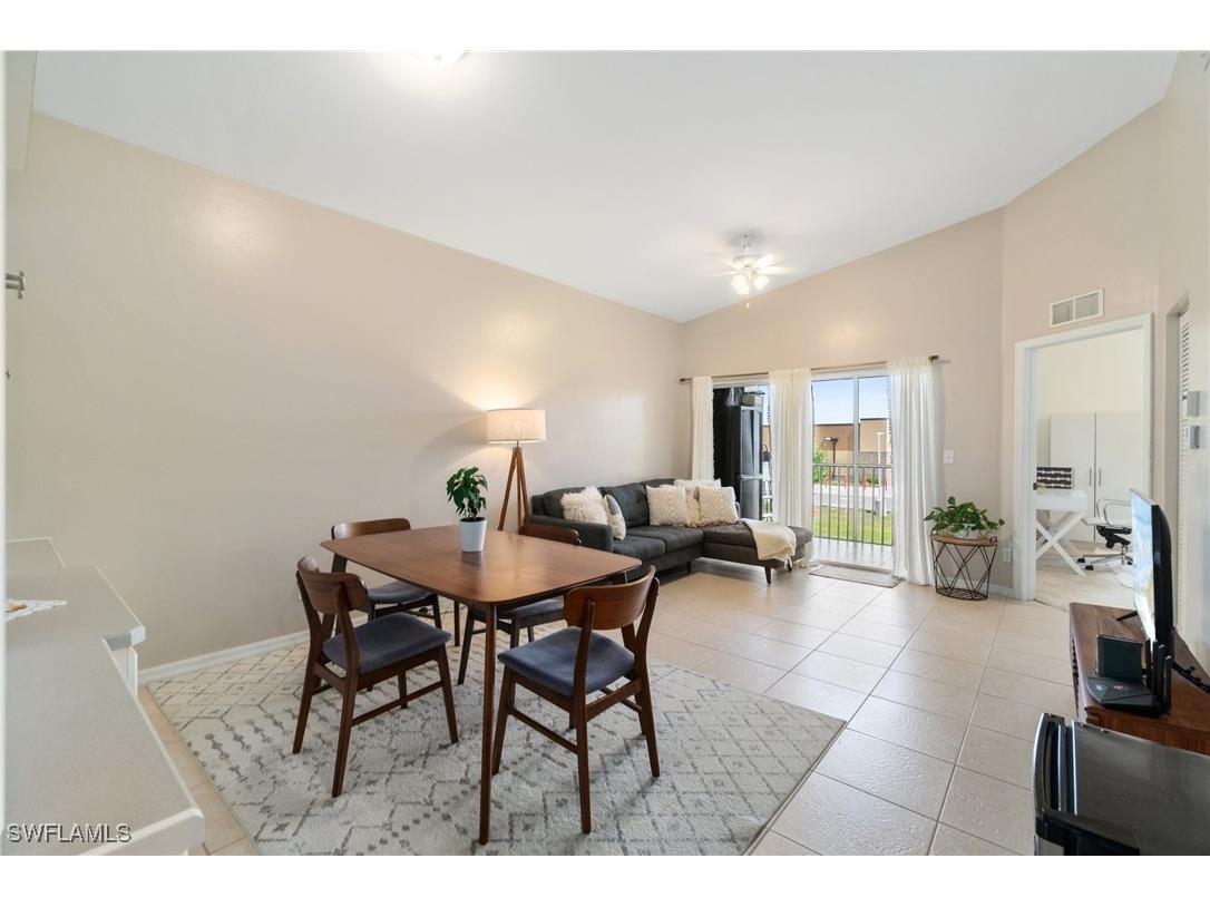 4117 Bellasol Circle #125 Fort Myers FL 33916 225046391 image1