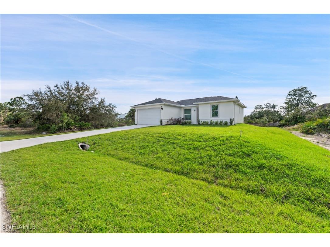 412 Wickham Avenue S Lehigh Acres FL 33974 224104827 image4