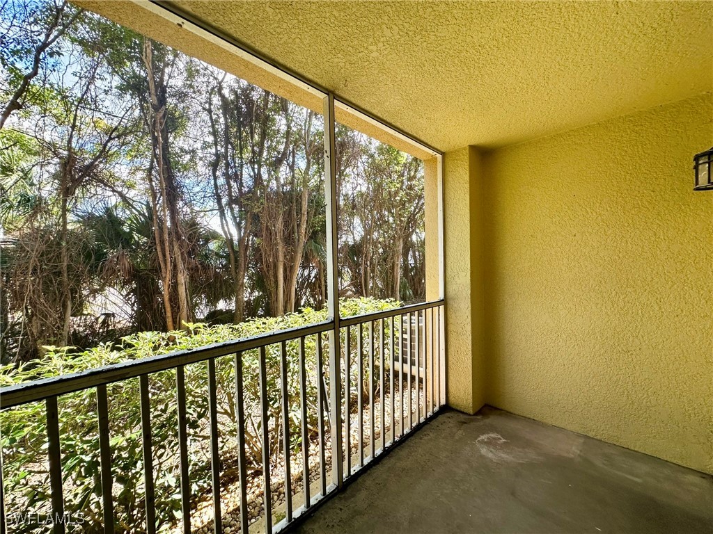 4122 Residence Drive #106 Fort Myers FL 33901 225000308 image18