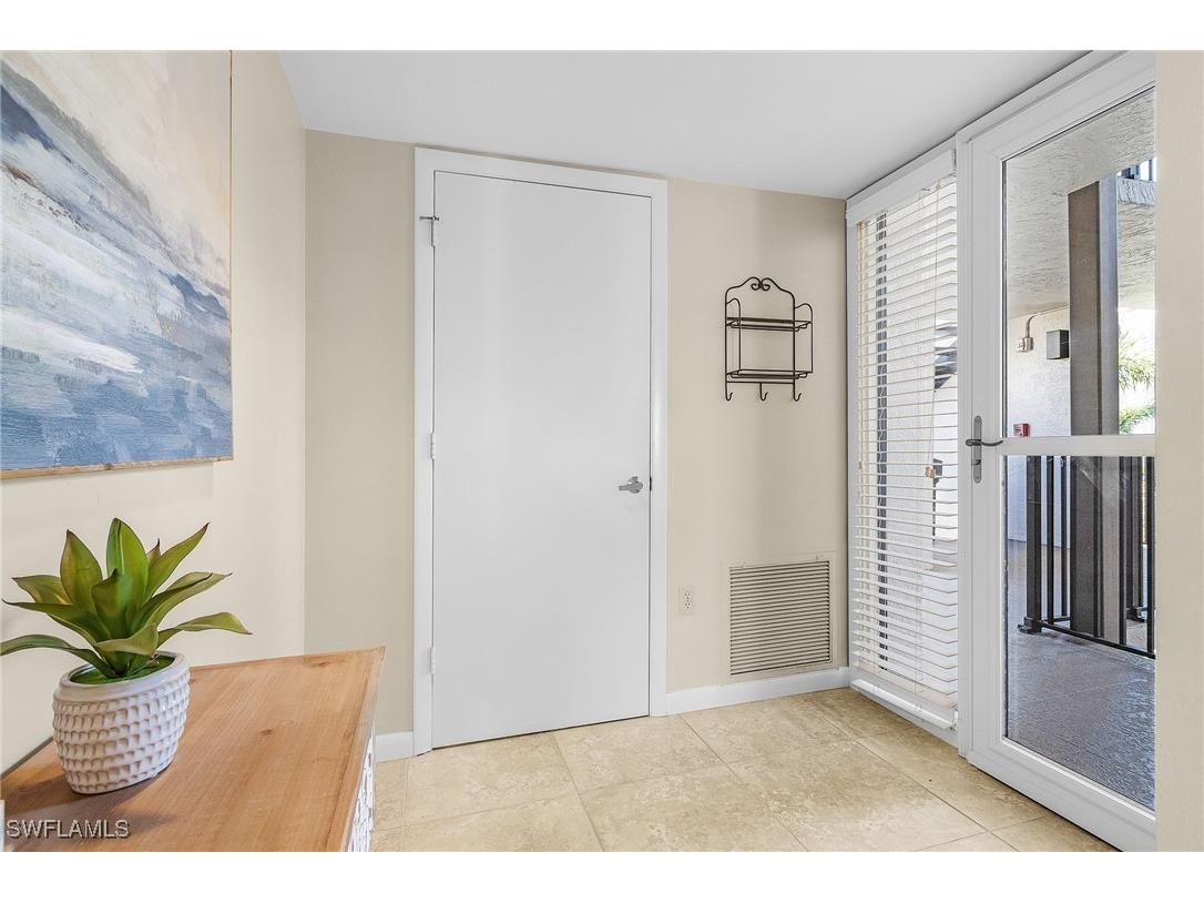 4160 Steamboat Bend E #406 Fort Myers FL 33919 225036613 image4