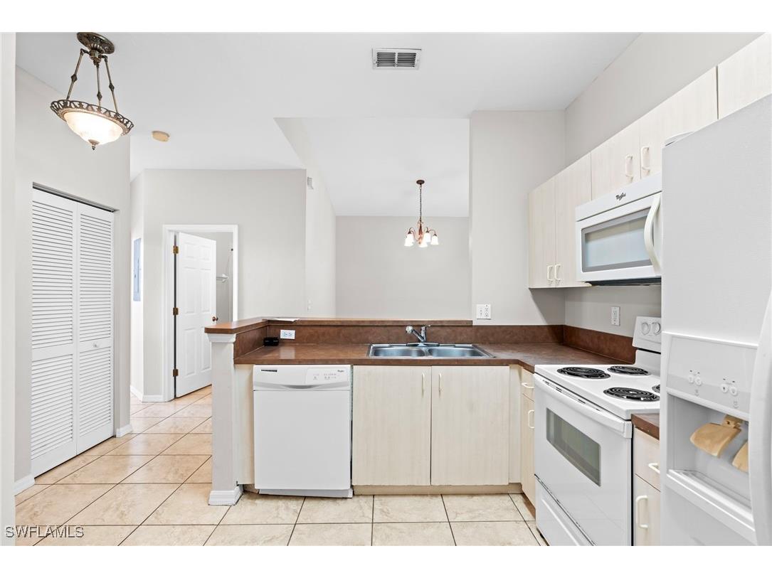 4191 Bellasol Circle #521 Fort Myers FL 33916 225037375 image12