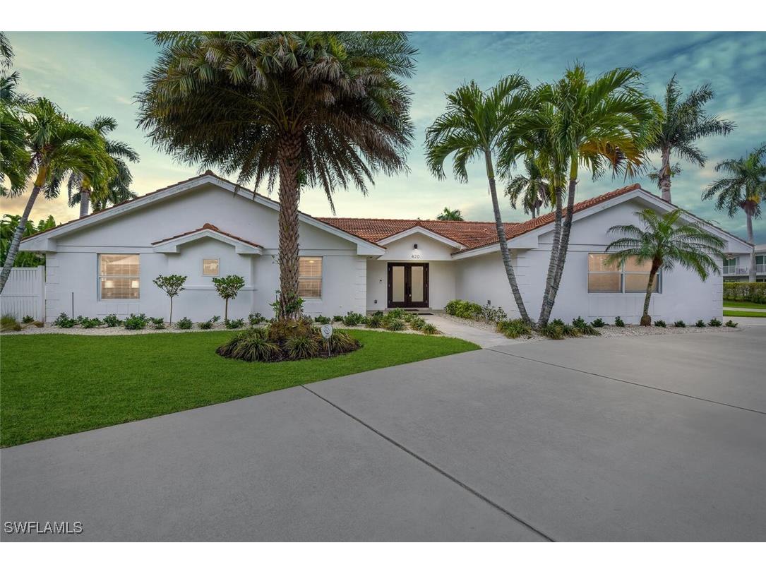 420 Harbour Drive Naples FL 34103 225016359 image1