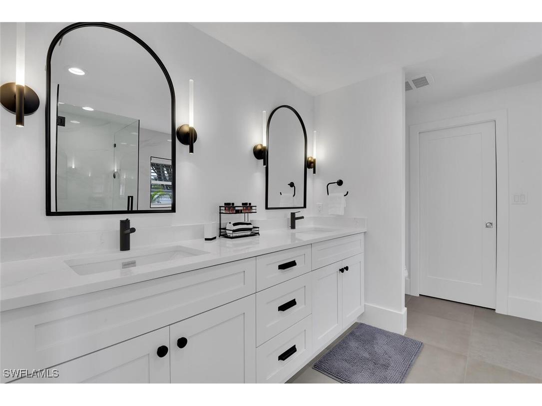 420 Harbour Drive Naples FL 34103 225016359 image17