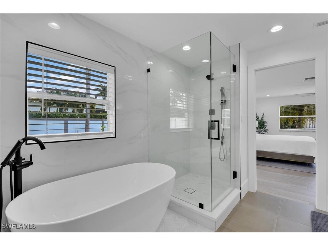 420 Harbour Drive Naples FL 34103 225016359 image18