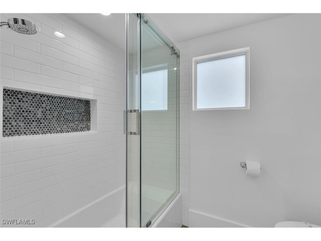 420 Harbour Drive Naples FL 34103 225016359 image25