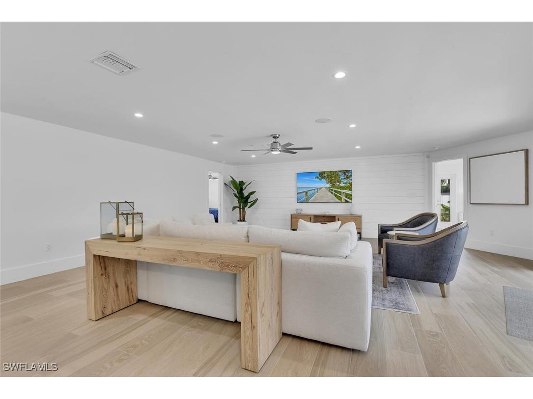 420 Harbour Drive Naples FL 34103 225016359 image6