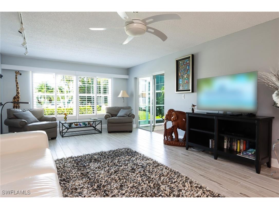 4200 Belair Lane #114 Naples FL 34103 225047392 image3