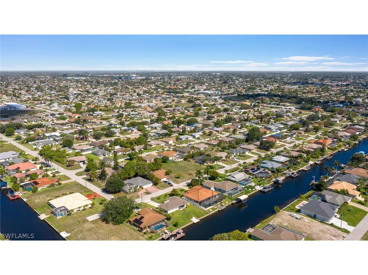 4208 SW 5th Place Cape Coral FL 33914 224033909 image6