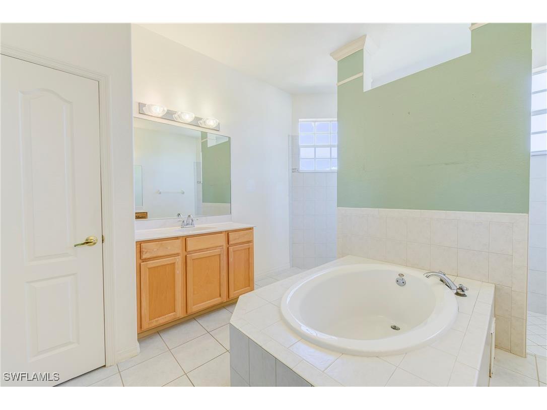 4218 NW 32nd Street Cape Coral FL 33993 225048860 image33