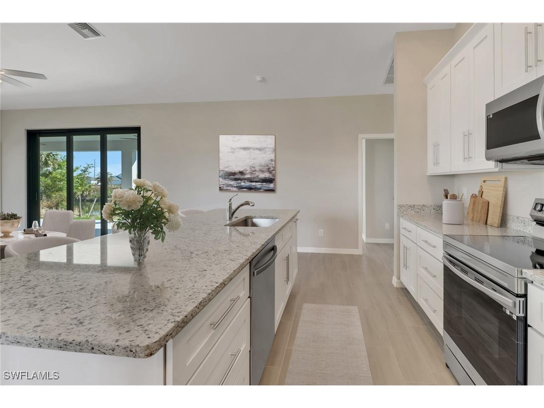 422 NE 25th Terrace Cape Coral FL 33909 224099761 image3