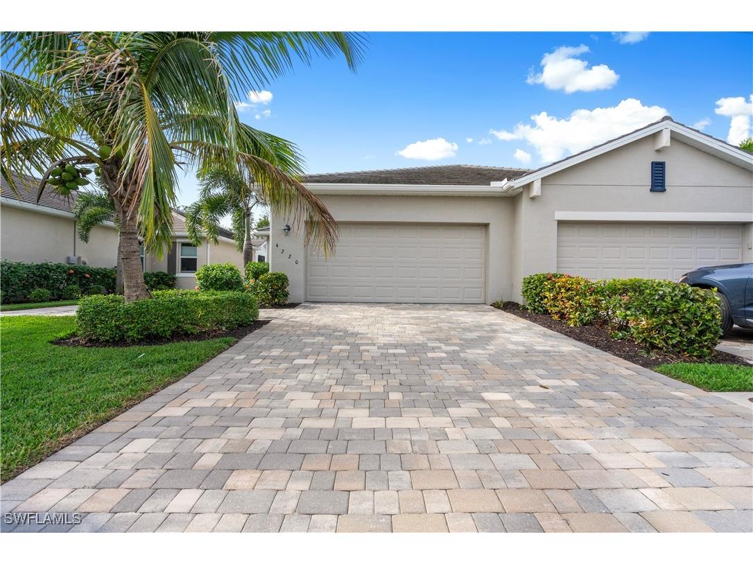 4220 Lemongrass Drive, Fort Myers, FL, 33916 | MLS: 225005524 | Edina ...