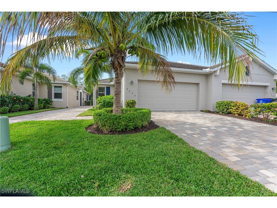 4220 Lemongrass Drive, Fort Myers, FL, 33916 | MLS: 225005524 | Edina ...