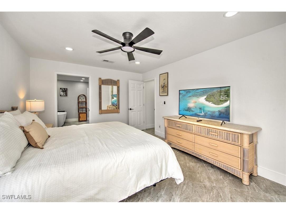 4225 SW 2nd Avenue Cape Coral FL 33914 225012163 image13