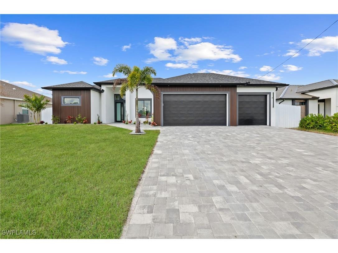 423 NE 5th Terrace Cape Coral FL 33909 225050172 image1