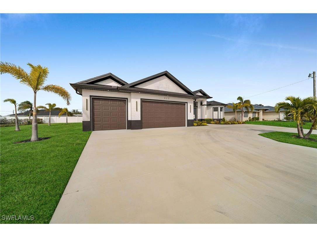 423 NW 6th Terrace Cape Coral FL 33993 225007007 image27