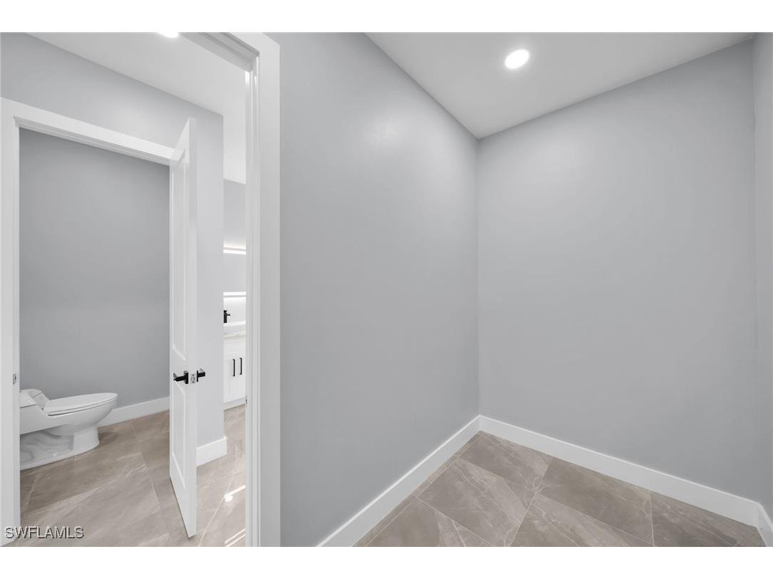 423 NW 6th Terrace Cape Coral FL 33993 225007007 image33