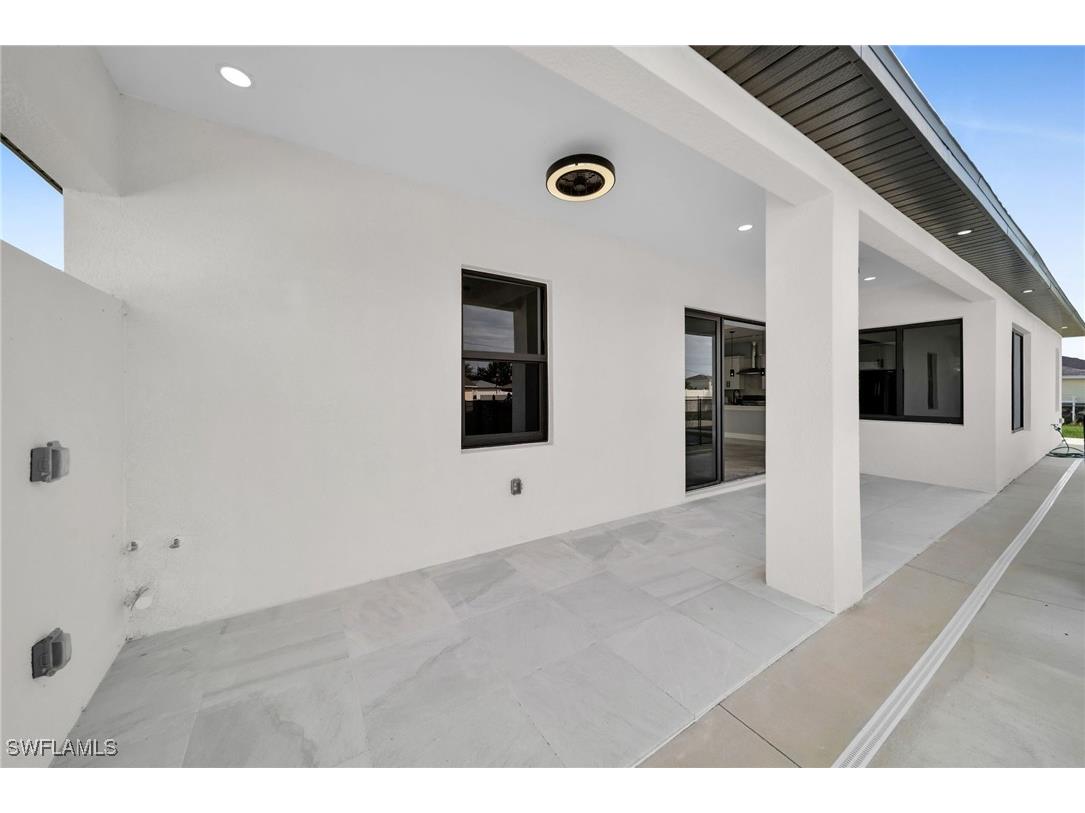 423 NW 6th Terrace Cape Coral FL 33993 225007007 image36