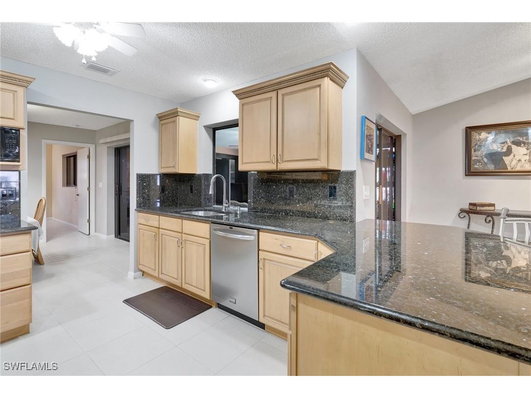 423 SE 17th Street Cape Coral FL 33990 225032733 image13