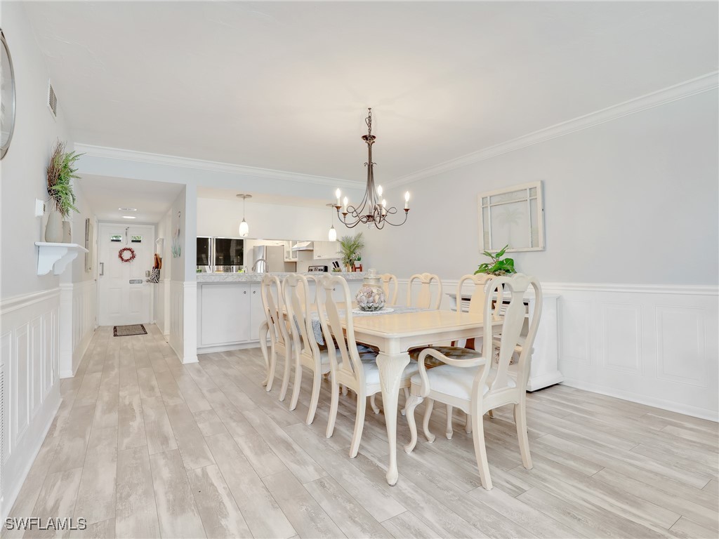 4230 Jack Frost Court #7 Naples FL 34112 225038167 image13