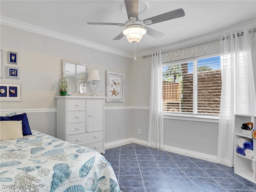 4230 Jack Frost Court #7 Naples FL 34112 225038167 image18