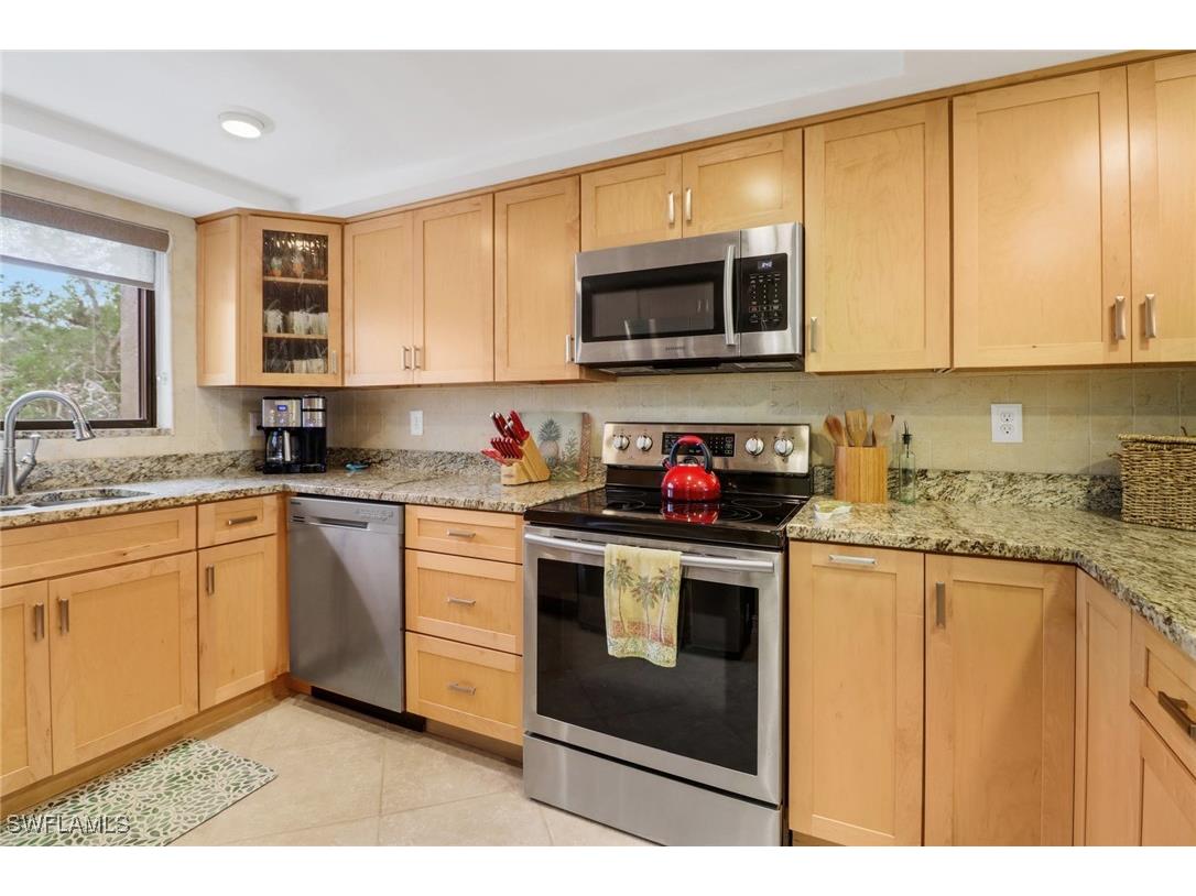 4240 Steamboat Bend #301 Fort Myers FL 33919 225038857 image10