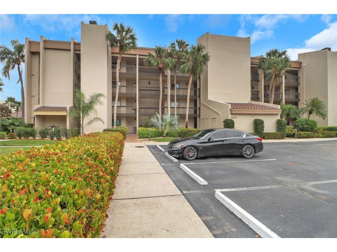 4240 Steamboat Bend #301 Fort Myers FL 33919 225038857 image17