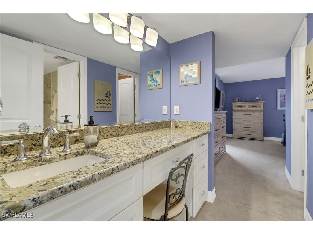 4240 Steamboat Bend #301 Fort Myers FL 33919 225038857 image23