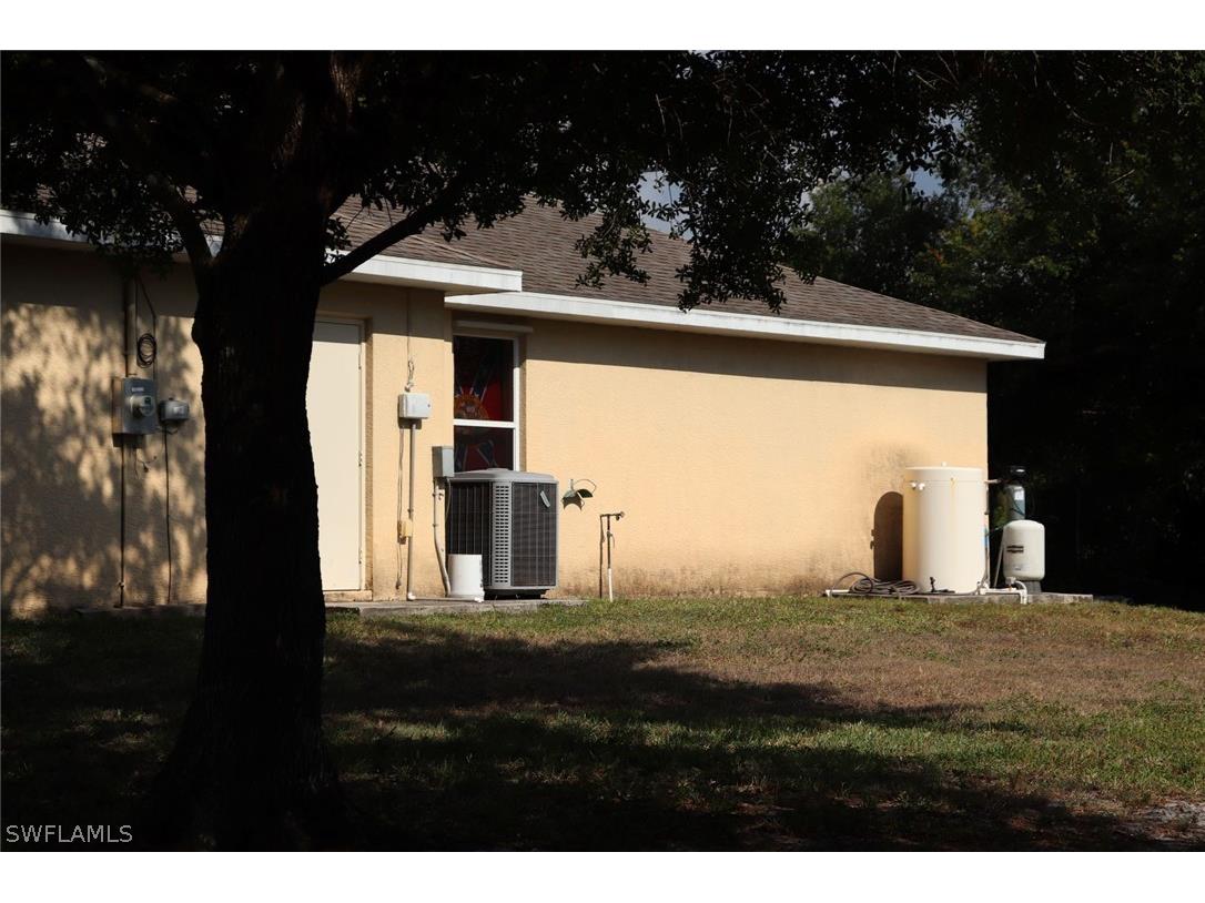 4244 E 24th Street Alva FL 33920 221040222 image9
