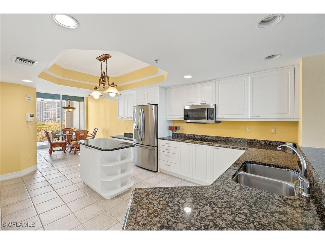 425 Dockside Drive #703 Naples FL 34110 225031838 image13