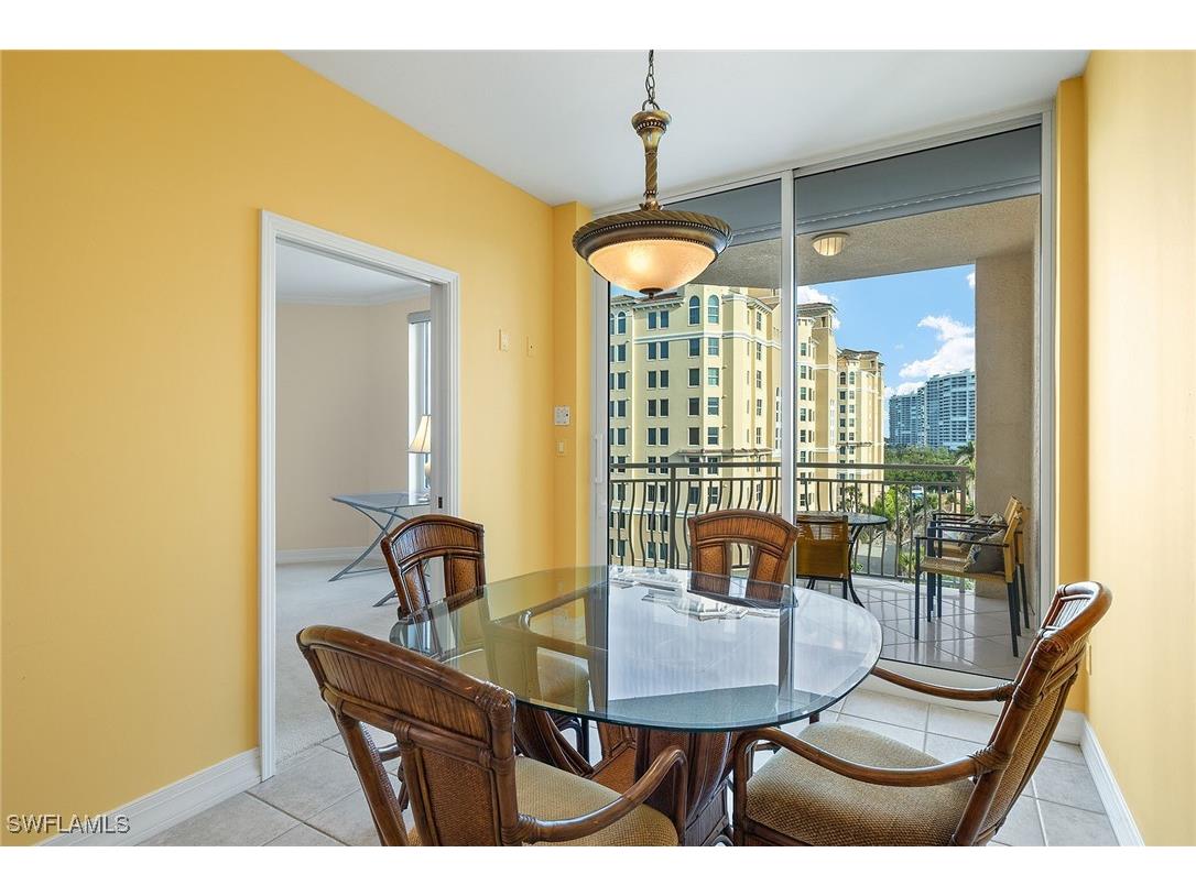 425 Dockside Drive #703 Naples FL 34110 225031838 image19