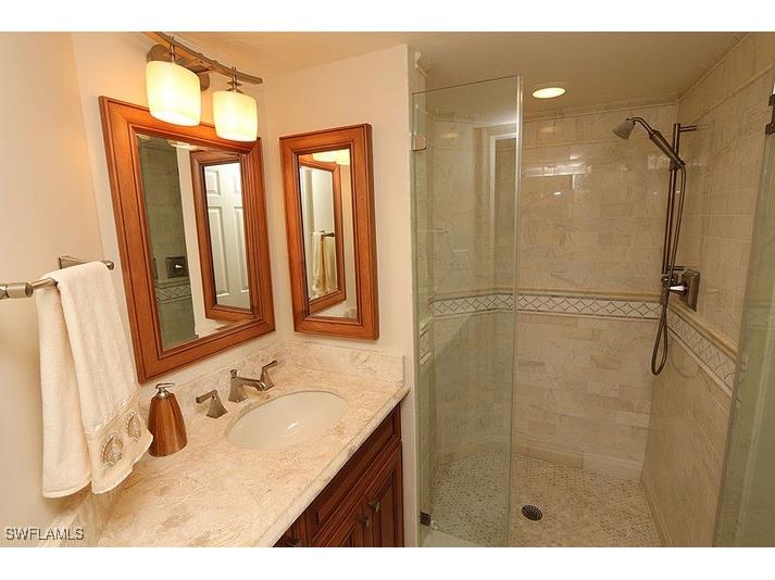 4251 Gulf Shore Boulevard N #16D Naples FL 34103 225008847 image24