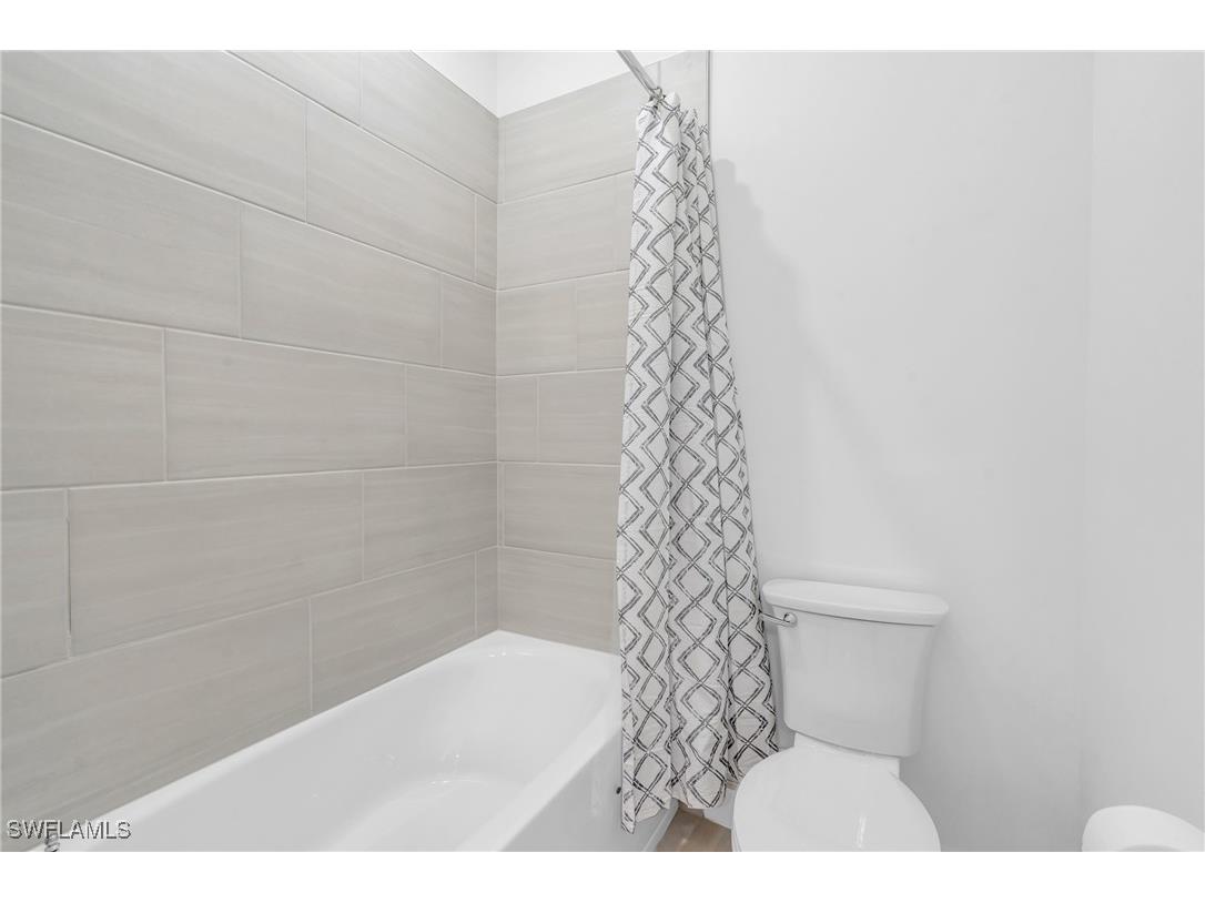 4259 Sonoma Oaks Circle Naples FL 34119 225033495 image16