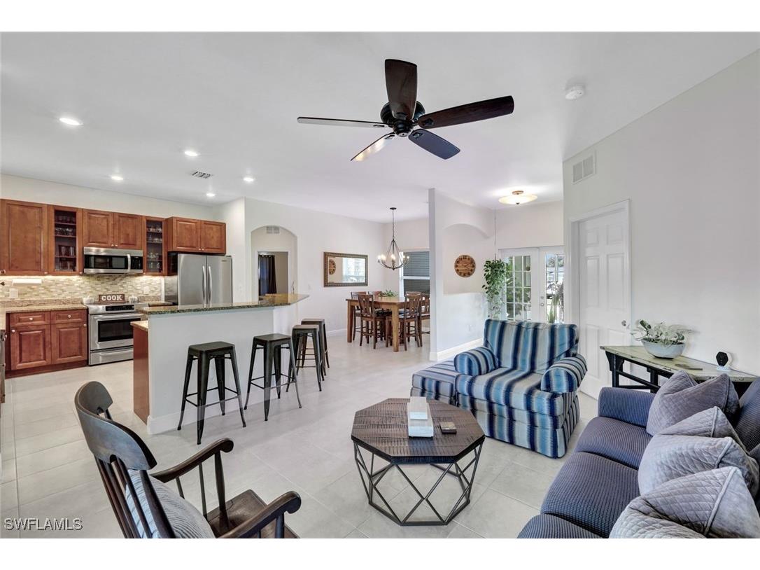 4262 54th Avenue NE Naples FL 34120 224064031 image1