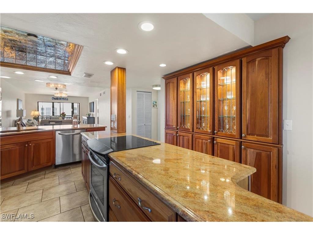 4265 Bay Beach Lane #523 Fort Myers Beach FL 33931 225022587 image13