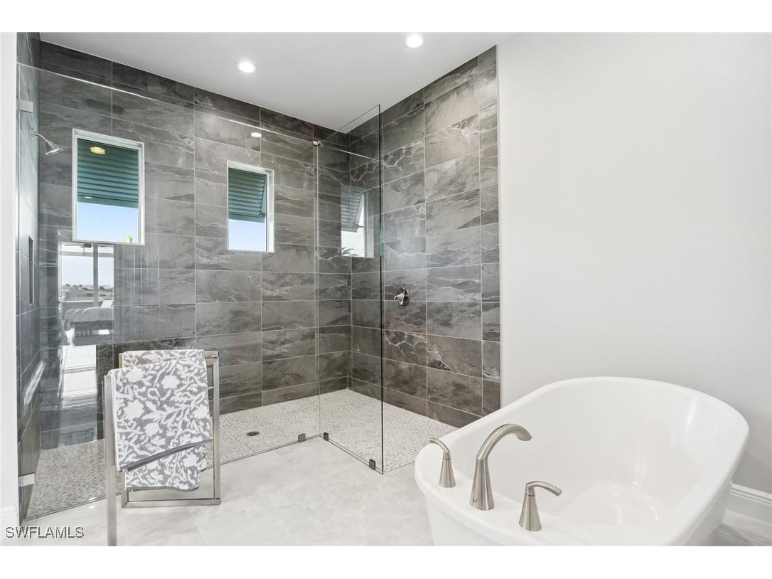 428 SW 53rd Terrace Cape Coral FL 33914 225021117 image20