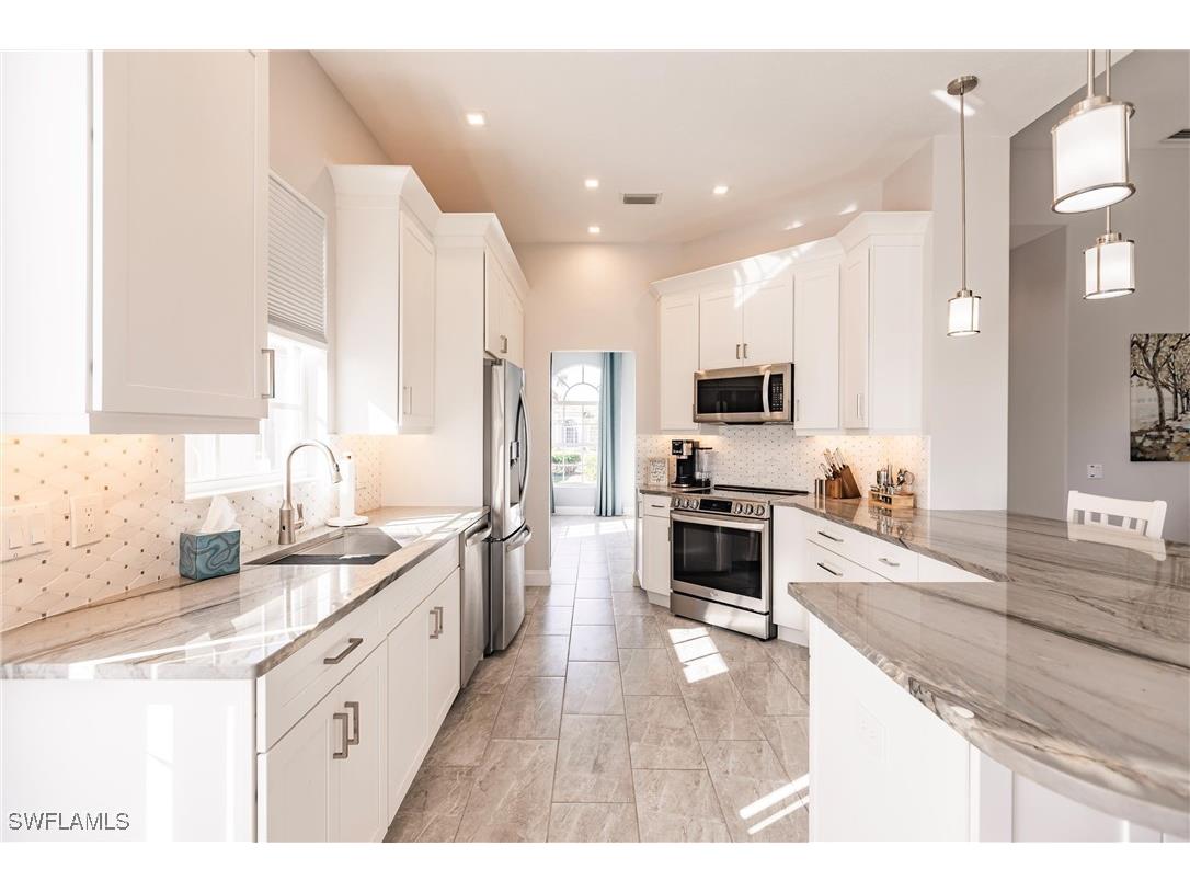 4288 Montalvo Court Naples FL 34109 224097799 image1