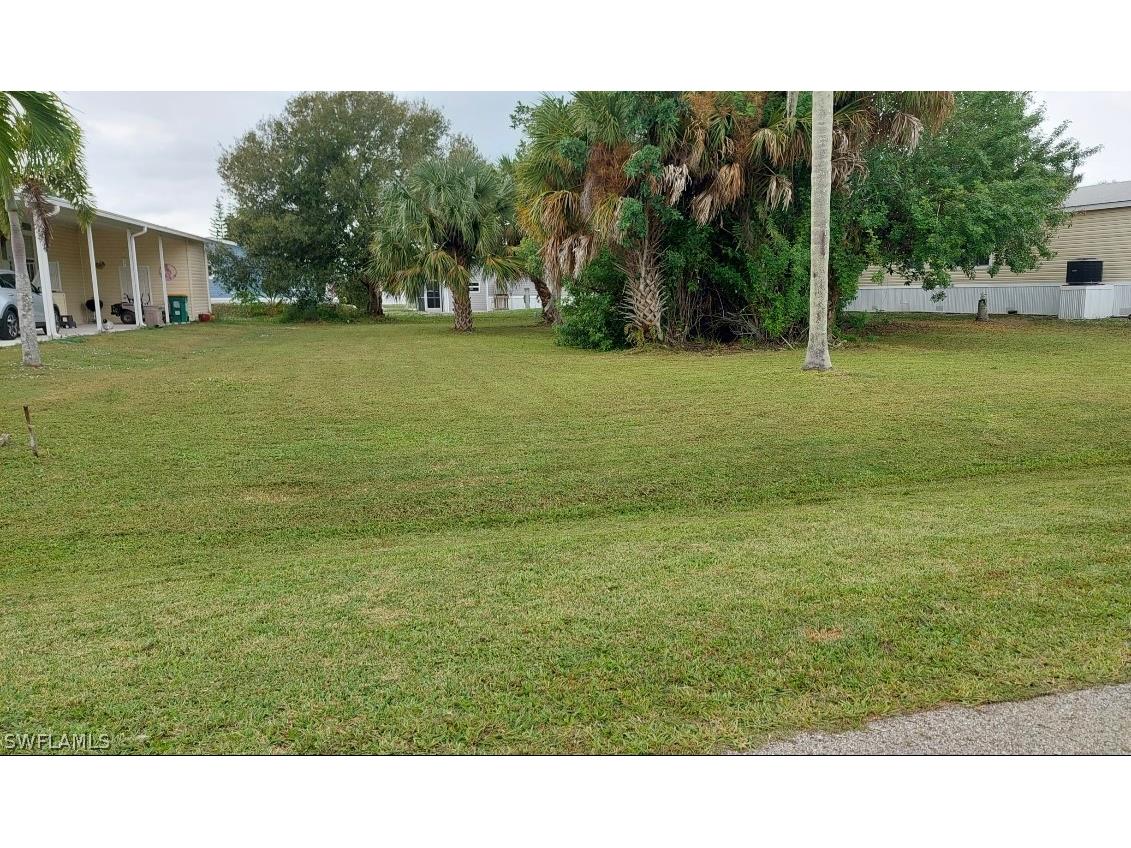 43 Twin Palms Drive Naples FL 34114 224048869 image1