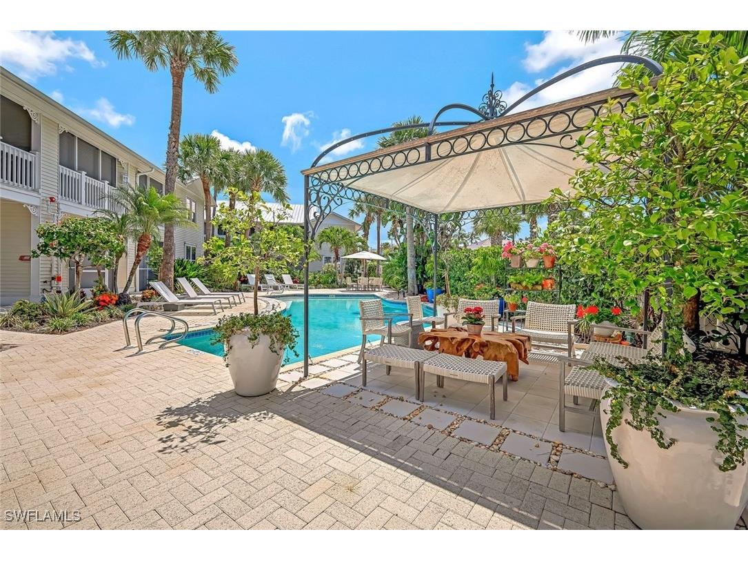 433 2nd Street S #B-202 Naples FL 34102 225021306 image28