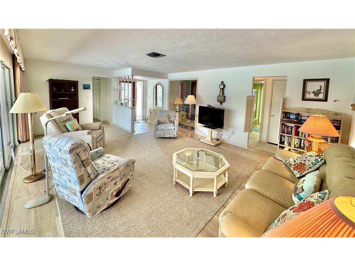 4343 S Gulf Circle North Fort Myers FL 33903 225039281 image8