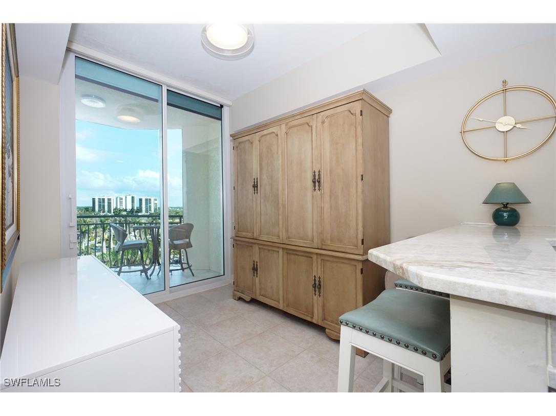 435 Dockside Drive #B803 Naples FL 34110 225014337 image16