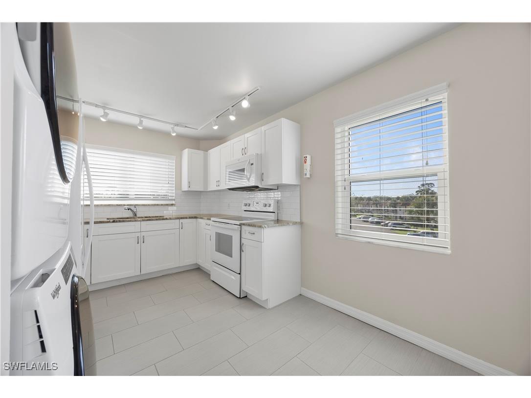 4372 27th Court SW #301 Naples FL 34116 225013846 image10