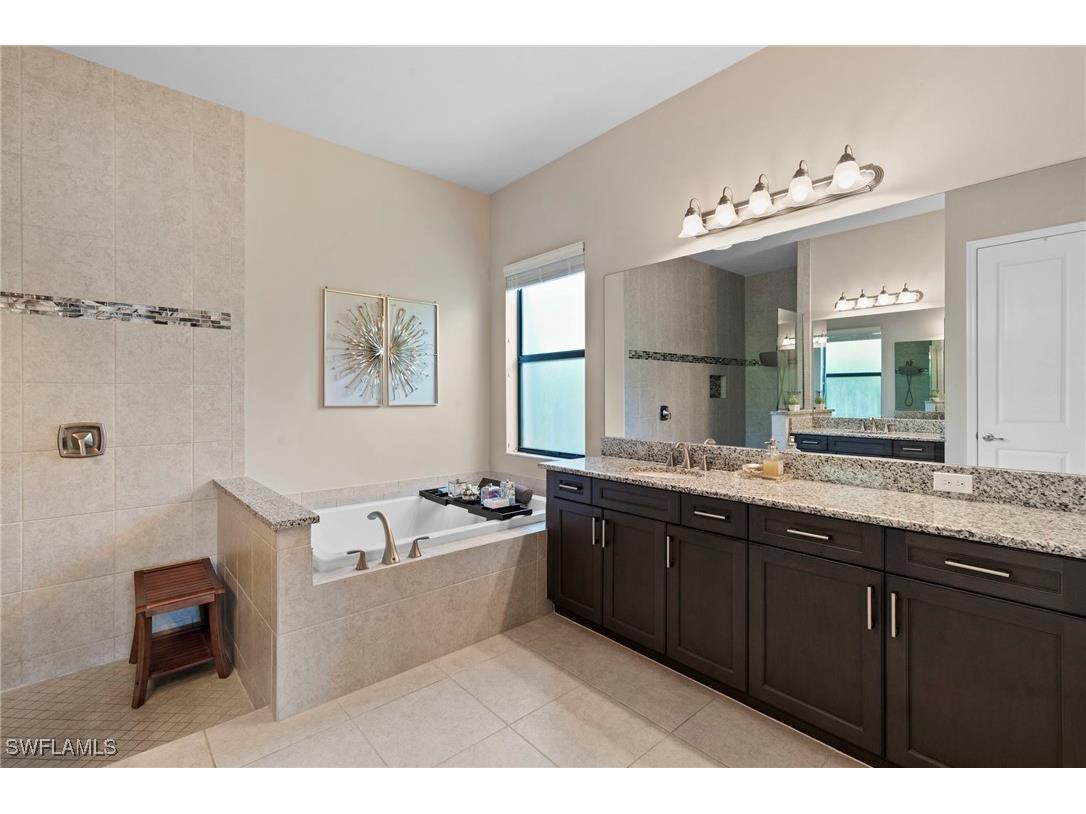 4382 Caldera Circle Naples FL 34119 225047675 image21