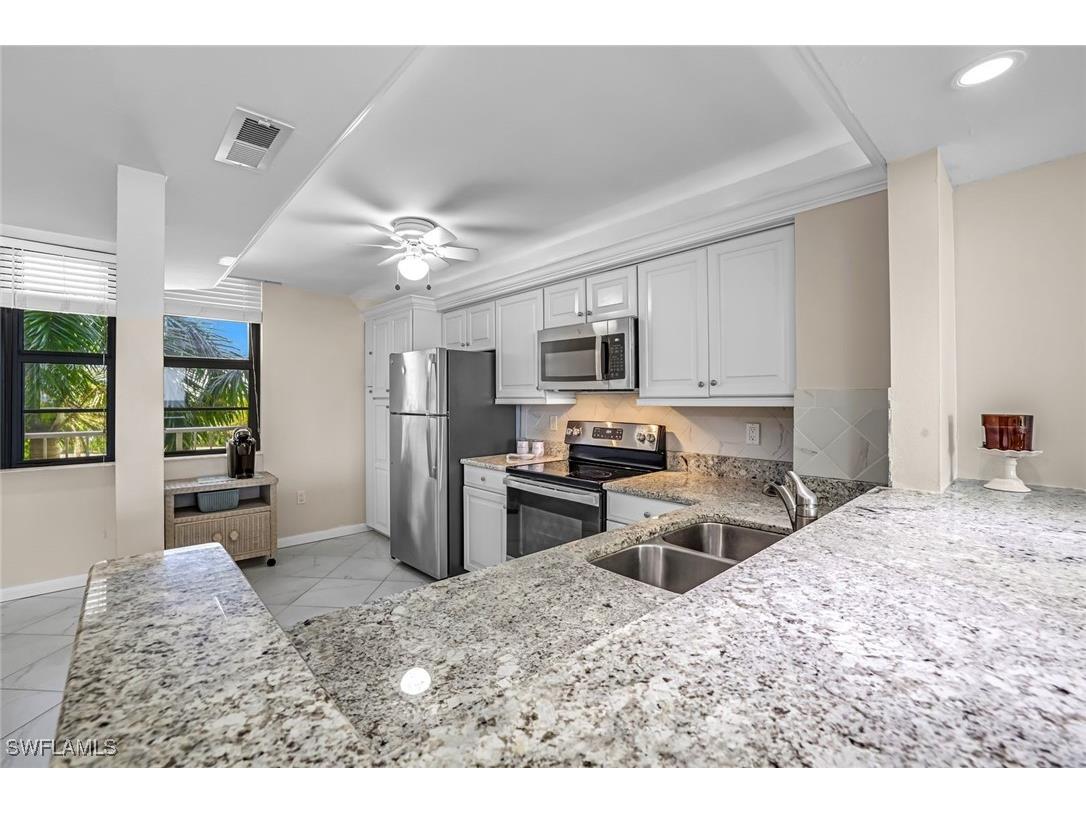 440 Seaview Court #405 Marco Island FL 34145 225049274 image14